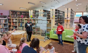 Prvi koraki poezije v preboldski knjižnici