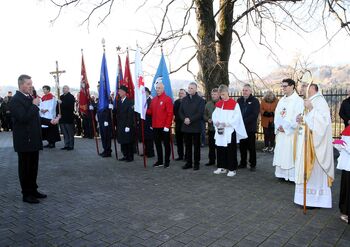 Blagoslov novih oken v župnijski cerkvi sv. Andreja 