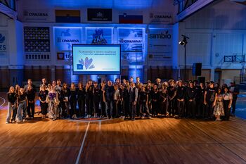 S PESMIJO STOPILI V REALNOST – DOBRODELNI KONCERT GCC 2025 S PESMIJO STOPILI V REALNOST – DOBRODELNI KONCERT GCC 2025