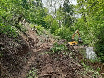 Pričenja se tudi sanacija ceste Polhov Gradec–Zalog Pričenja se tudi sanacija ceste Polhov Gradec–Zalog