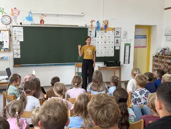 Obiskala nas je pripovedovalka Renata Lapanja     