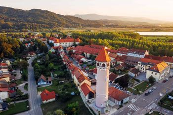 Po poti ljubezni: Brezplačen voden ogled z loklanim turističnim vodnikom