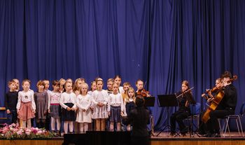 Do zvezd na majskem nebu Do zvezd na majskem nebu