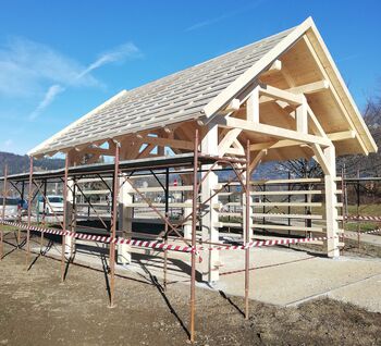 Odprtje kozolca Lojze pri OŠ Bled 