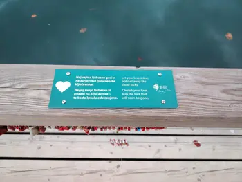 Blejske ljubezenske ključavnice se odstranjujejo 