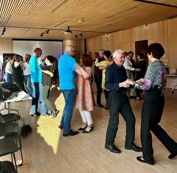 Vabljeni na nedeljski Družabni plesni večer 