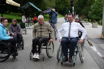 Aktualne teme na področju turizma: dostopnost, trajnost in upravljanje destinacije