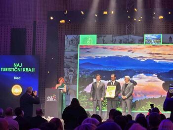 Bled prejel zlati znak gostoljubnosti Bled prejel zlati znak gostoljubnosti