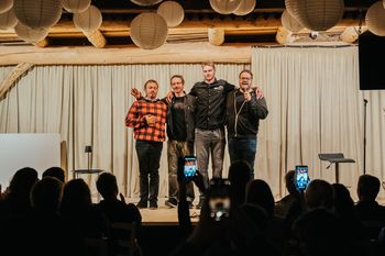 Črni humor na Čudnem Ranču