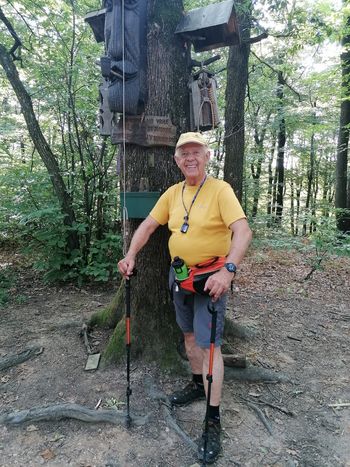 Intervju z zlatomašnikom – msgr. Mirom Šlibarjem