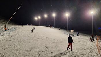 Odprtje smučarske sezone na smučišču Šentjošt Odprtje smučarske sezone na smučišču Šentjošt