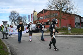 Pustovanje na Dobrovi Pustovanje na Dobrovi