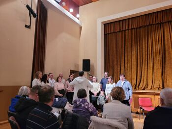 Kdo bo nahranil Slovenijo? Kdo bo nahranil Slovenijo?