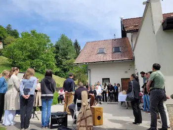Klekljarsko društvo Polhov Gradec praznovalo 30 let delovanja Klekljarsko društvo Polhov Gradec praznovalo 30 let delovanja