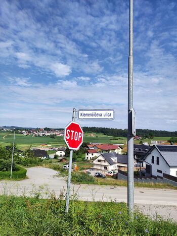 Ulice, trgi in ceste našega mesta: Klemenčičeva ulica