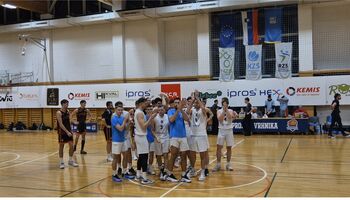 Po tretji zaporedni zmagi Vrhničani tik pod vrhom! Po tretji zaporedni zmagi Vrhničani tik pod vrhom!