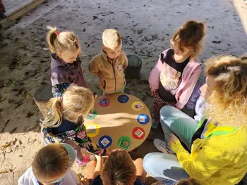 Prvi obogatitveni dan v Vrtcu Vransko Prvi obogatitveni dan v Vrtcu Vransko