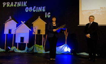 POČITNIŠKI TEČAJ SMUČANJA ALI DESKANJA NA SNEGU NA GOLTEH