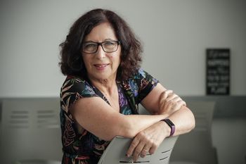 Hospickafe: Ujetniki preteklosti