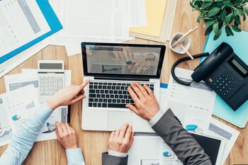 Javni razpis za prosto delovno mesto Računovodja V