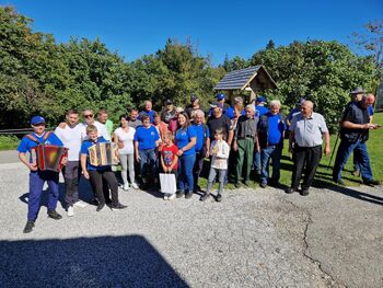 EKSKURZIJA DOLENJSKIH KONJENIKOV V RIBNIŠKO DOLINO