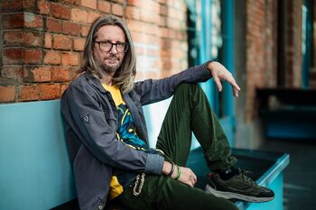 POTOPISNO PREDAVANJE IN PREDSTAVITEV KNJIGE: ALEN STERŽAJ (BIG FOOT MAMA) - GORA NI ZADETA