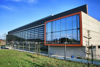 20 LET ŠPORTNE DVORANE MEDVODE