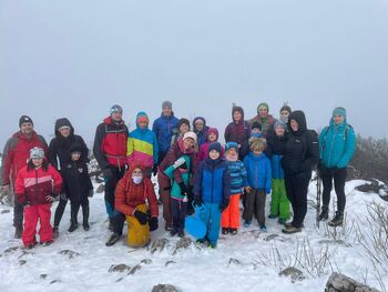 Planinsko društvo Ajdovščina: Miklavžev pohod na Mali Golak Planinsko društvo Ajdovščina: Miklavžev pohod na Mali Golak