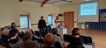 Predavanje o čavenskih rožicah skozi letne čase