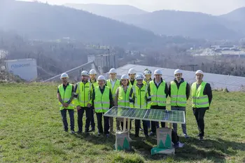 Alpacem pričenja z izgradnjo največje sončne elektrarne v Sloveniji