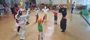 Pustni ples v Osnovni šoli Horjul Pustni ples v Osnovni šoli Horjul