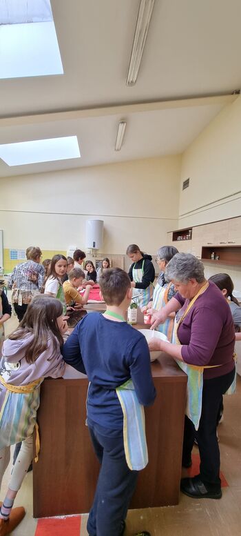 PUSTNA KUHARSKA DELAVNICA V OŠ HORJUL