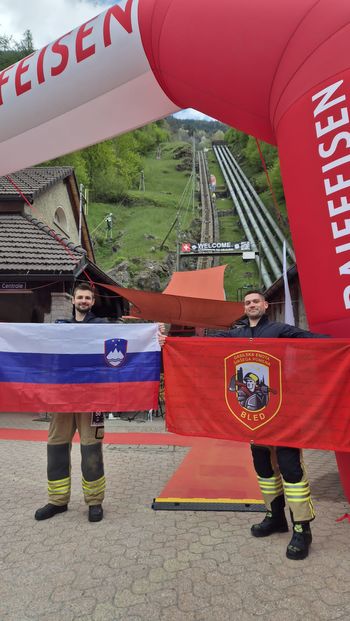 Prva slovenska gasilca na najvišji vertikali v Evropi