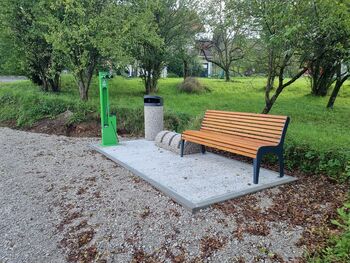 Počivališče za kolesarje v Lazah