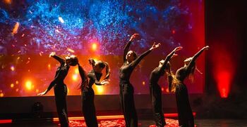 Arabeska v igri Krst pri Savici v izvedbi ŠCNM Arabeska v igri Krst pri Savici v izvedbi ŠCNM