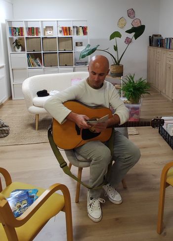 Predavanje z gostom Andrejem Pešcem Predavanje z gostom Andrejem Pešcem