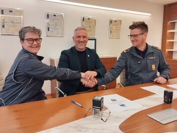 Občina Tržič podpisala zavezo za modernizacijo gasilske opreme