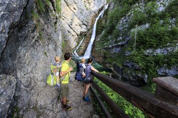 Voden pohod do slapa Savica