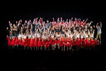 Božična plesna produkcija Plesalnice Bohinj