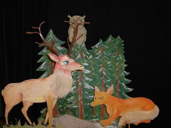 Predstava »Jelen Jarko«