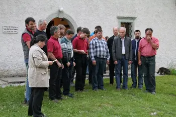 Nastop Moškega pevskega zbora Franc Urbanc, pod vodstvom Franke Pavić - Sodja