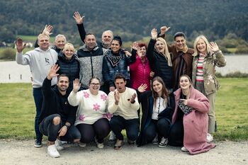Kava, cvetlice in dobra volja po barjansko