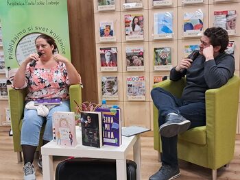 Hudomušen literarni večer z Matejo Perpar