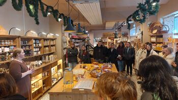 Študenti BIC Ljubljana odkrivali zgodbe dolenjske kulinarike Študenti BIC Ljubljana odkrivali zgodbe dolenjske kulinarike