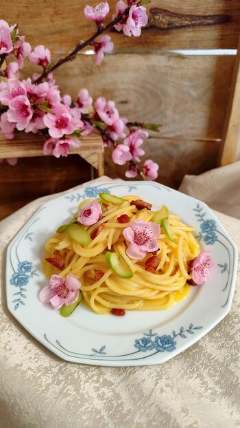 Špageti carbonara s šparglji