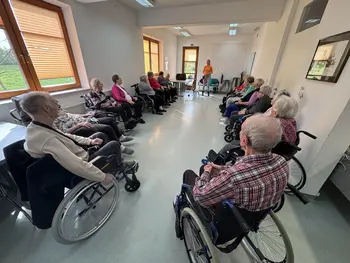 Prijeten in topel obisk Ambasadorjev nasmeha