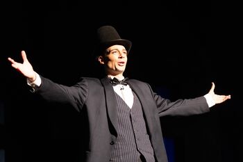 “Če bi jo Kette poskusil, bi verjetno napisal sonet o eksistencialni praznini po zadnjem grižljaju”