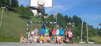 Majsko in junijsko dogajanje na podružnici Črni Vrh Majsko in junijsko dogajanje na podružnici Črni Vrh