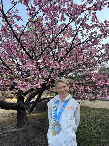 Natalija Denša na Tokijskem maratonu do naziva Six Star Finisher