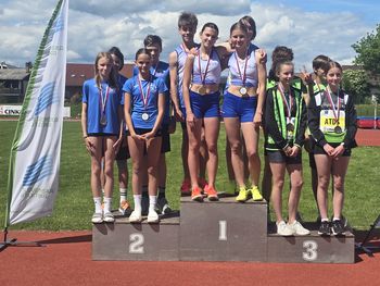 Mengeški atleti državni prvaki v mešani štafeti